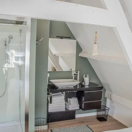 Tiny House Lindenhouse היימסטיידה