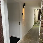 게스트하우스 Tiny House Lindenhouse 헴스테데