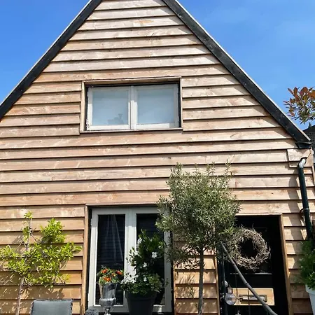 Tiny House Lindenhouse * Heemstede