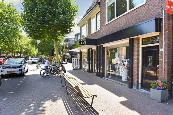 Gasthuis Tiny House Lindenhouse Heemstede